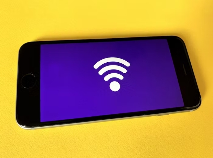 What Is Beamforming? How Does It Make Your Wi-Fi Faster?